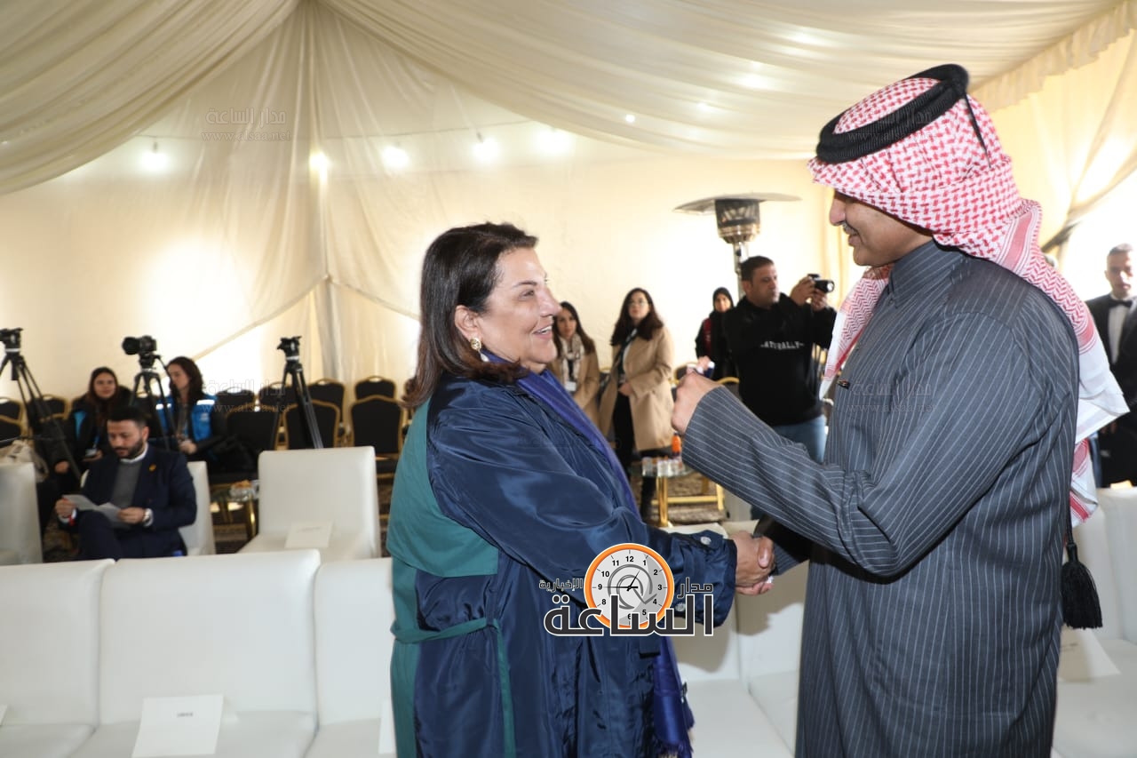 Madar Al-Saa Images 0.7823983772327765