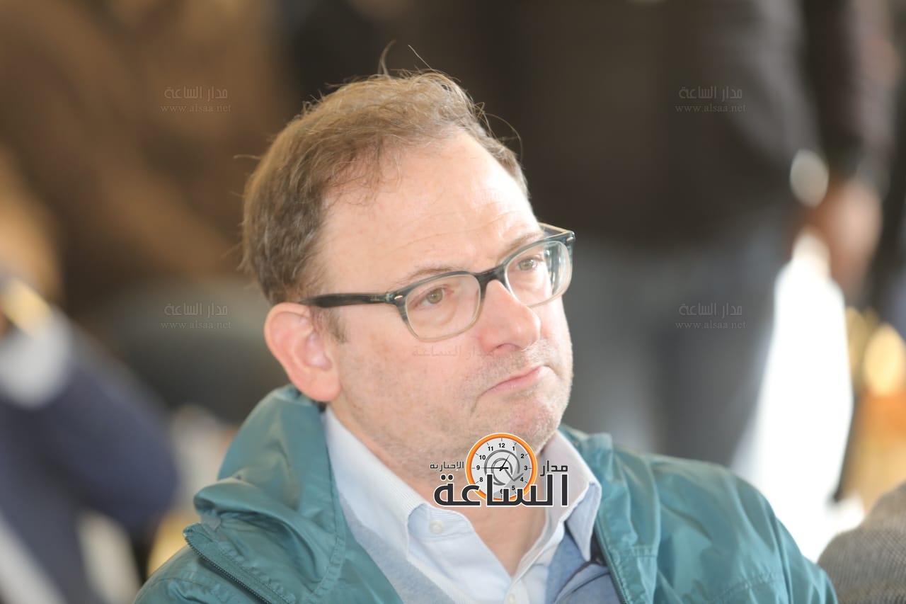 Madar Al-Saa Images 0.8338085193392699