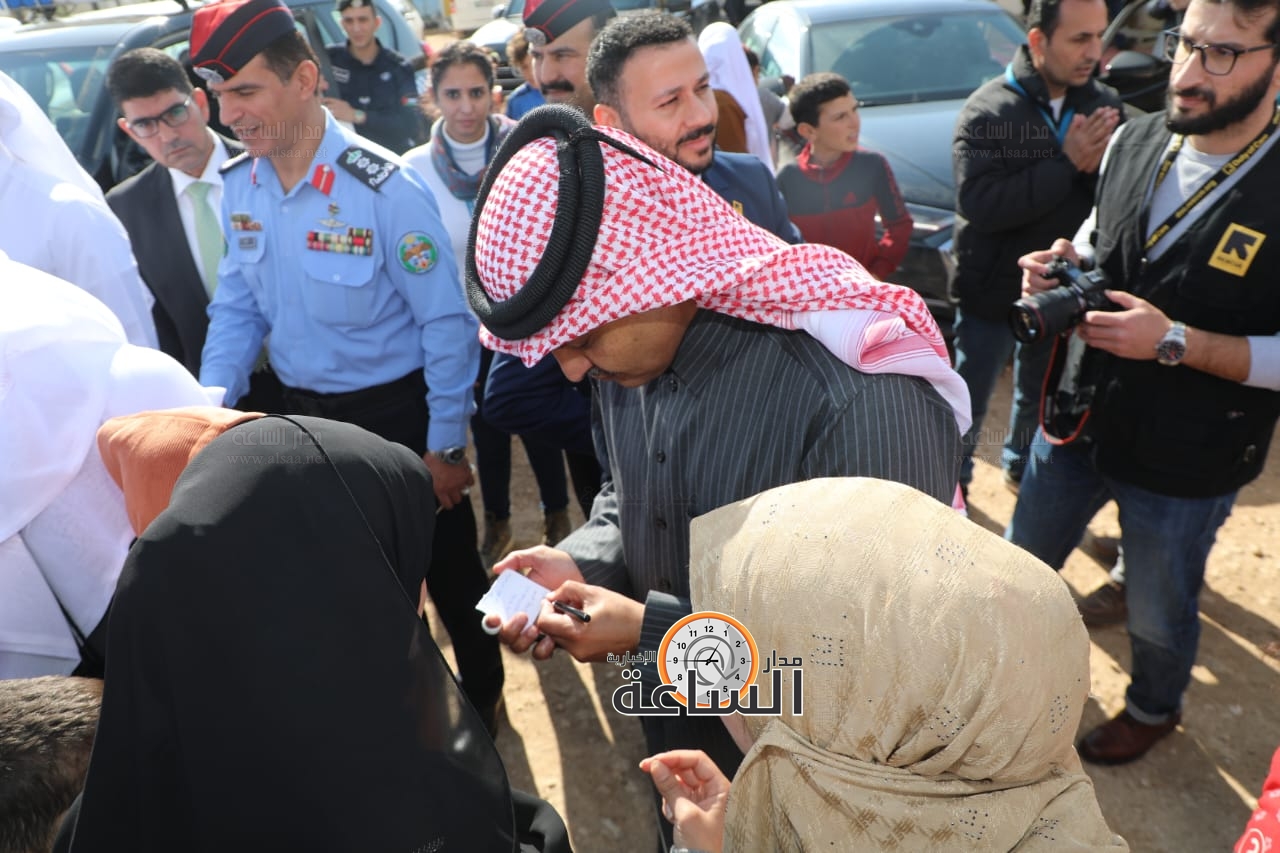 Madar Al-Saa Images 0.9847265903360995