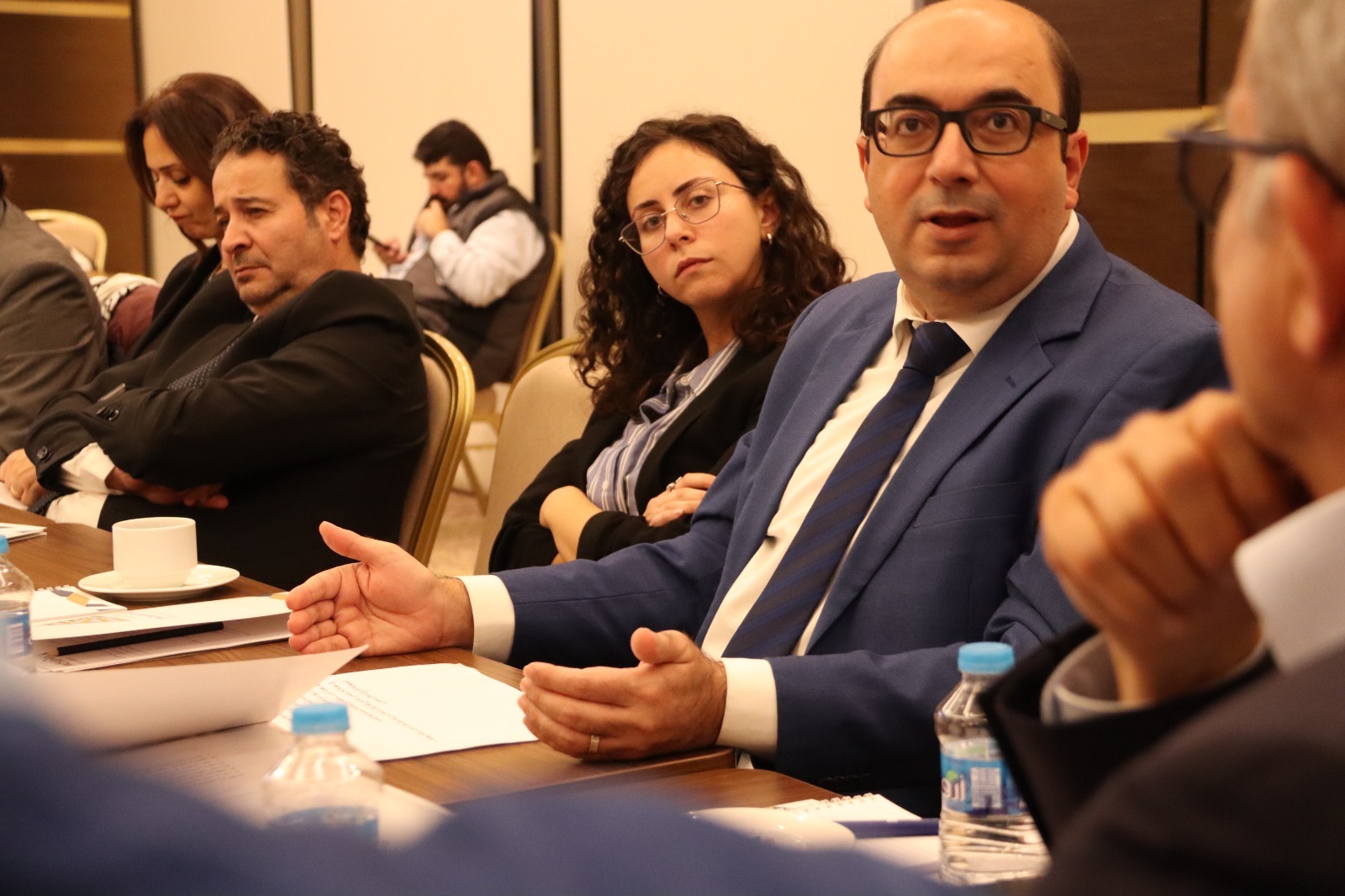 Madar Al-Saa Images 0.8928979119255798