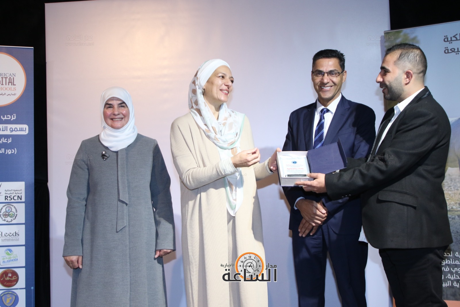 Madar Al-Saa Images 0.6082809064530568