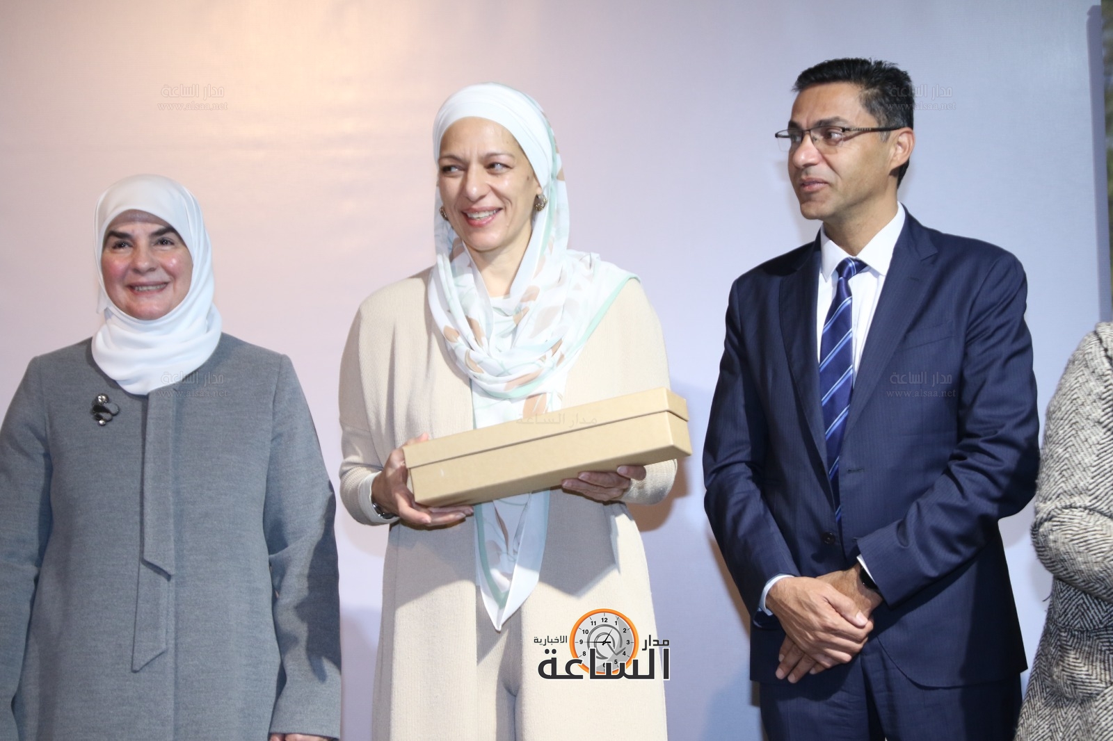 Madar Al-Saa Images 0.41501339259511383