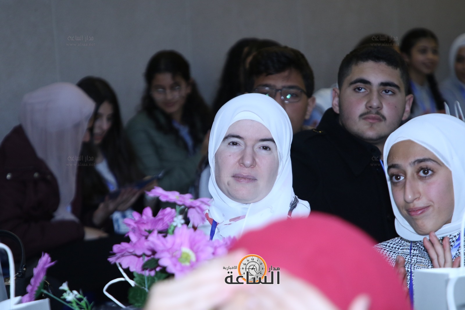 Madar Al-Saa Images 0.8341857459774933