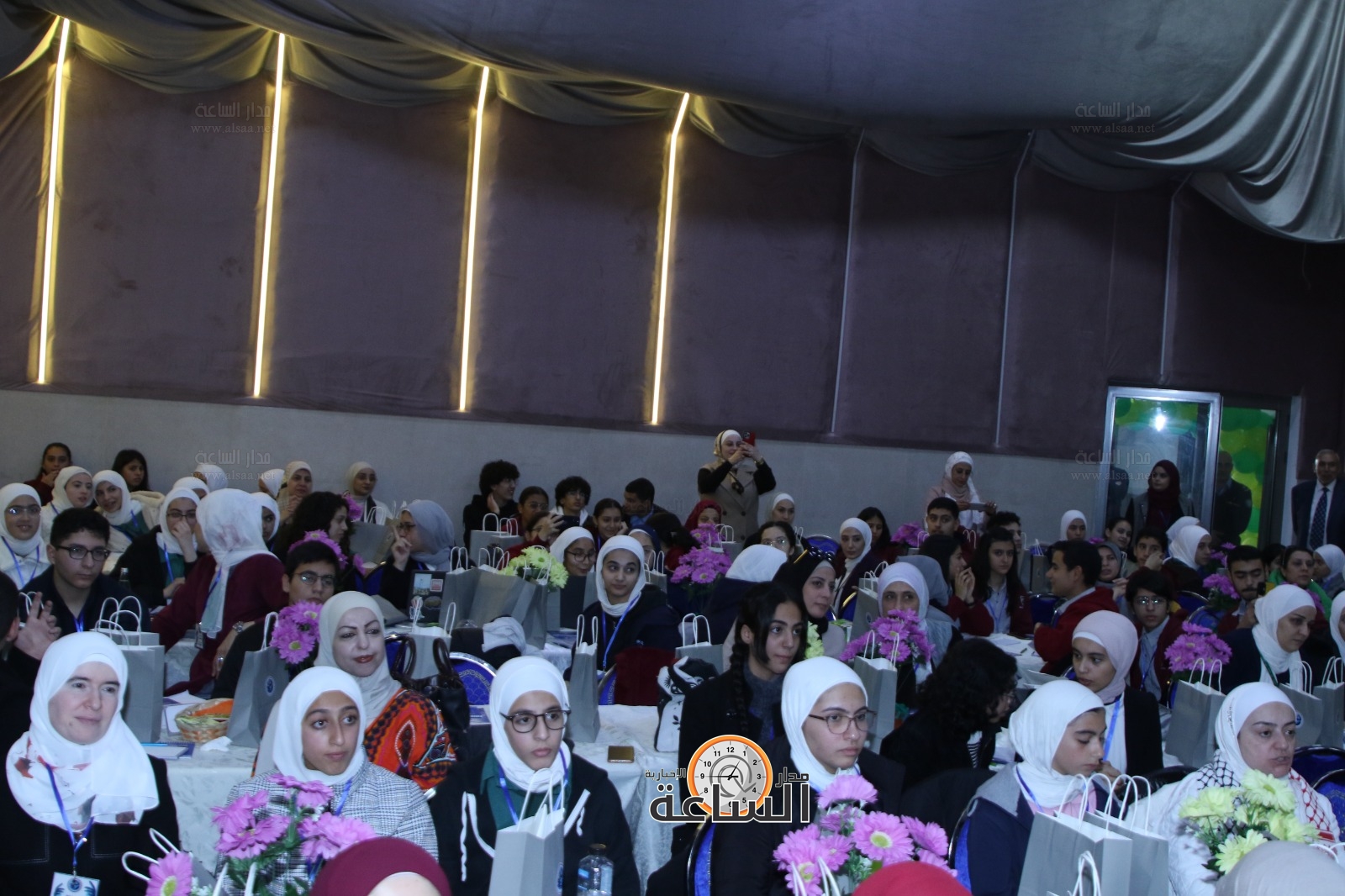 Madar Al-Saa Images 0.8178152203692943