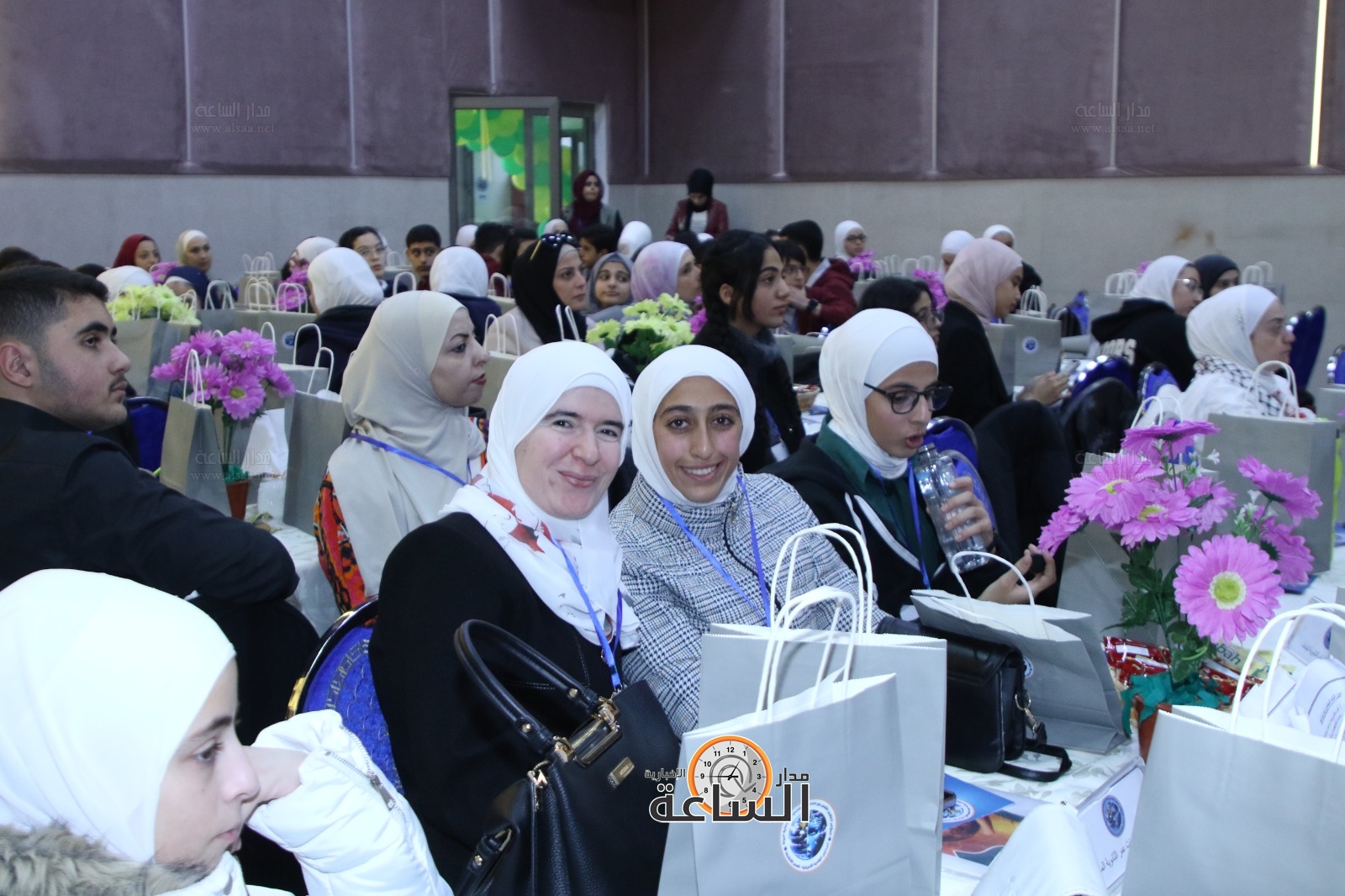 Madar Al-Saa Images 0.9549030132549041