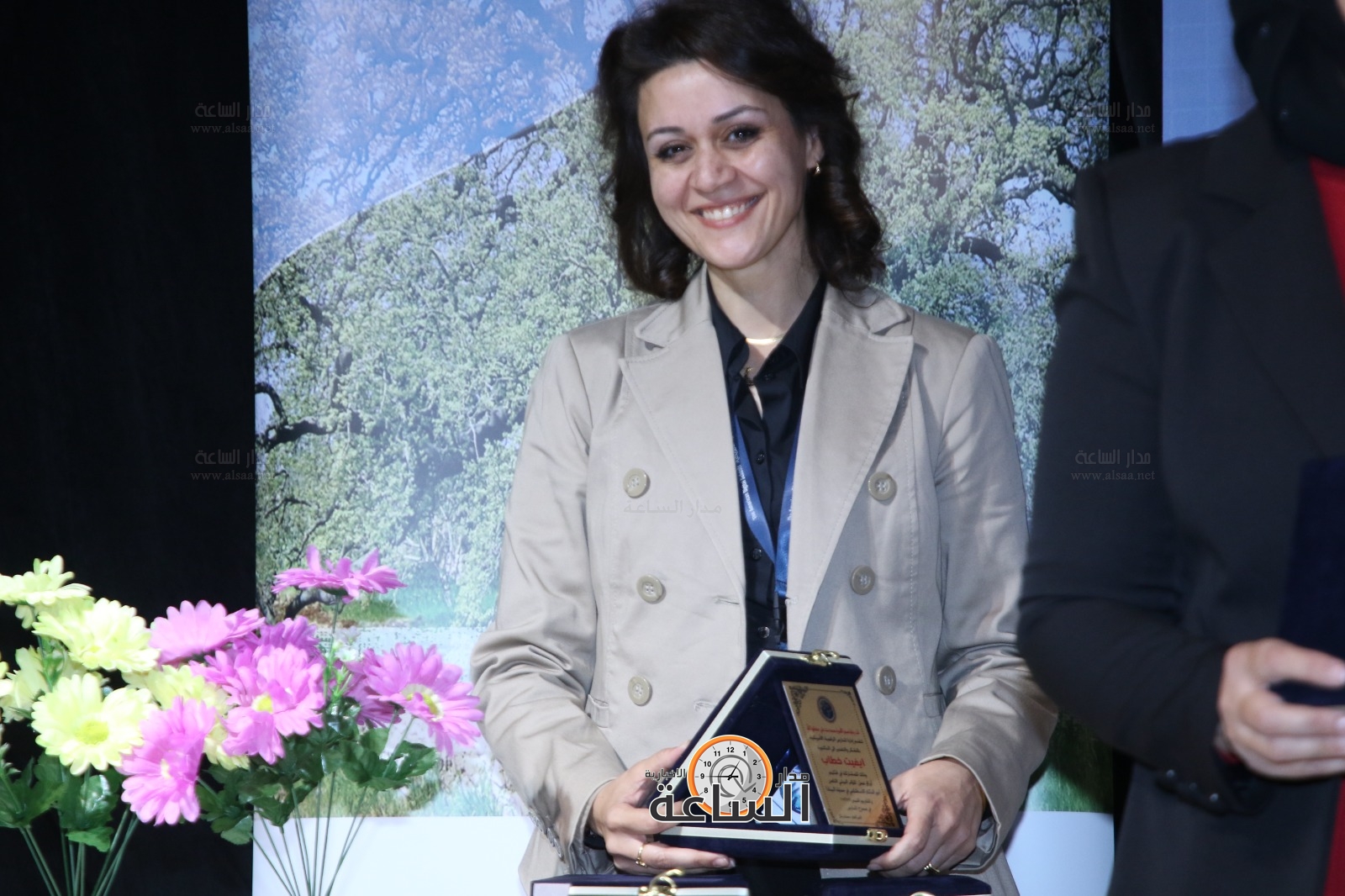 Madar Al-Saa Images 0.35717500904741306