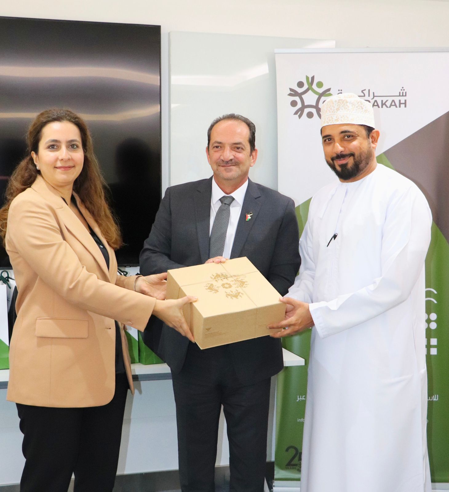 Madar Al-Saa Images 0.7416112926743061