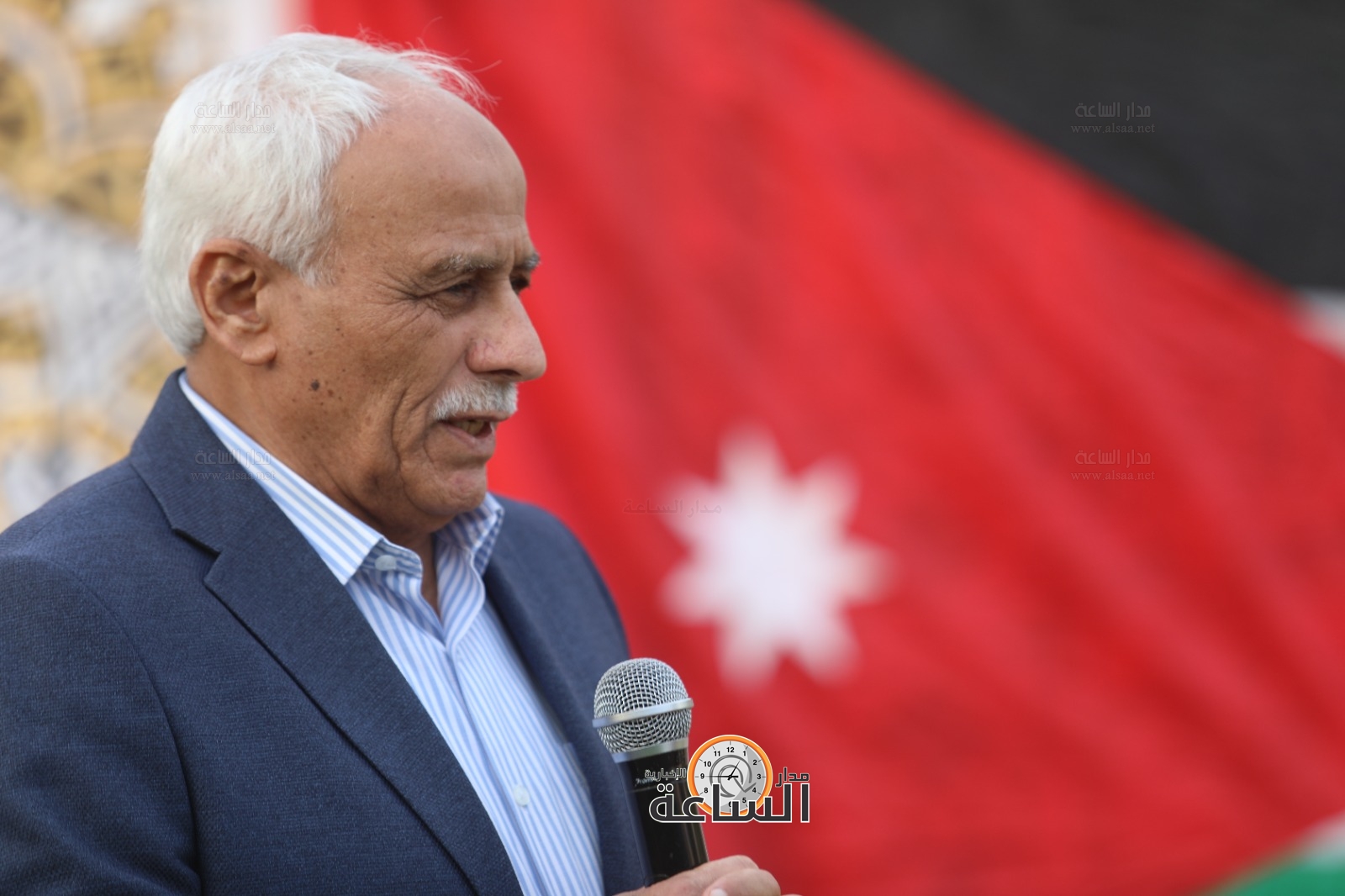 Madar Al-Saa Images 0.430845396602219