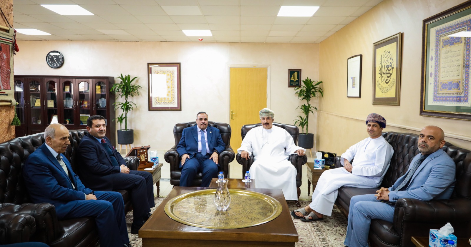 Madar Al-Saa Images 0.7008821216097536