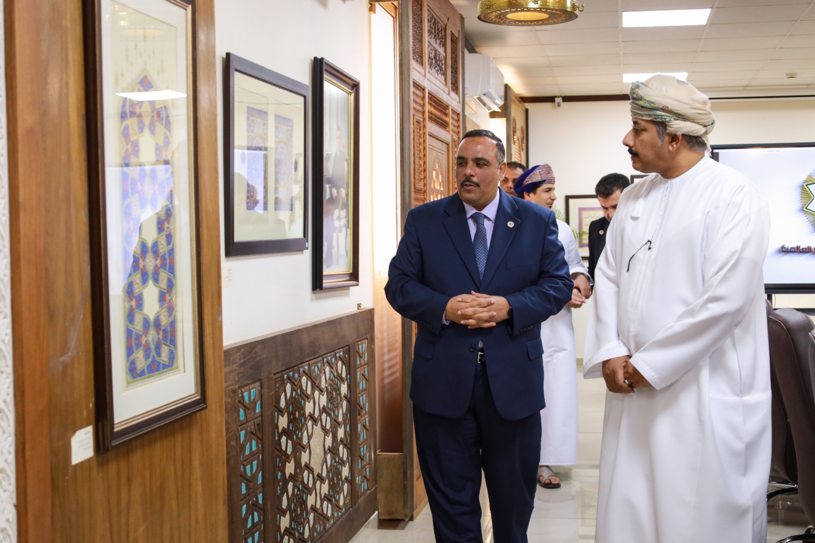 Madar Al-Saa Images 0.5019635548469674