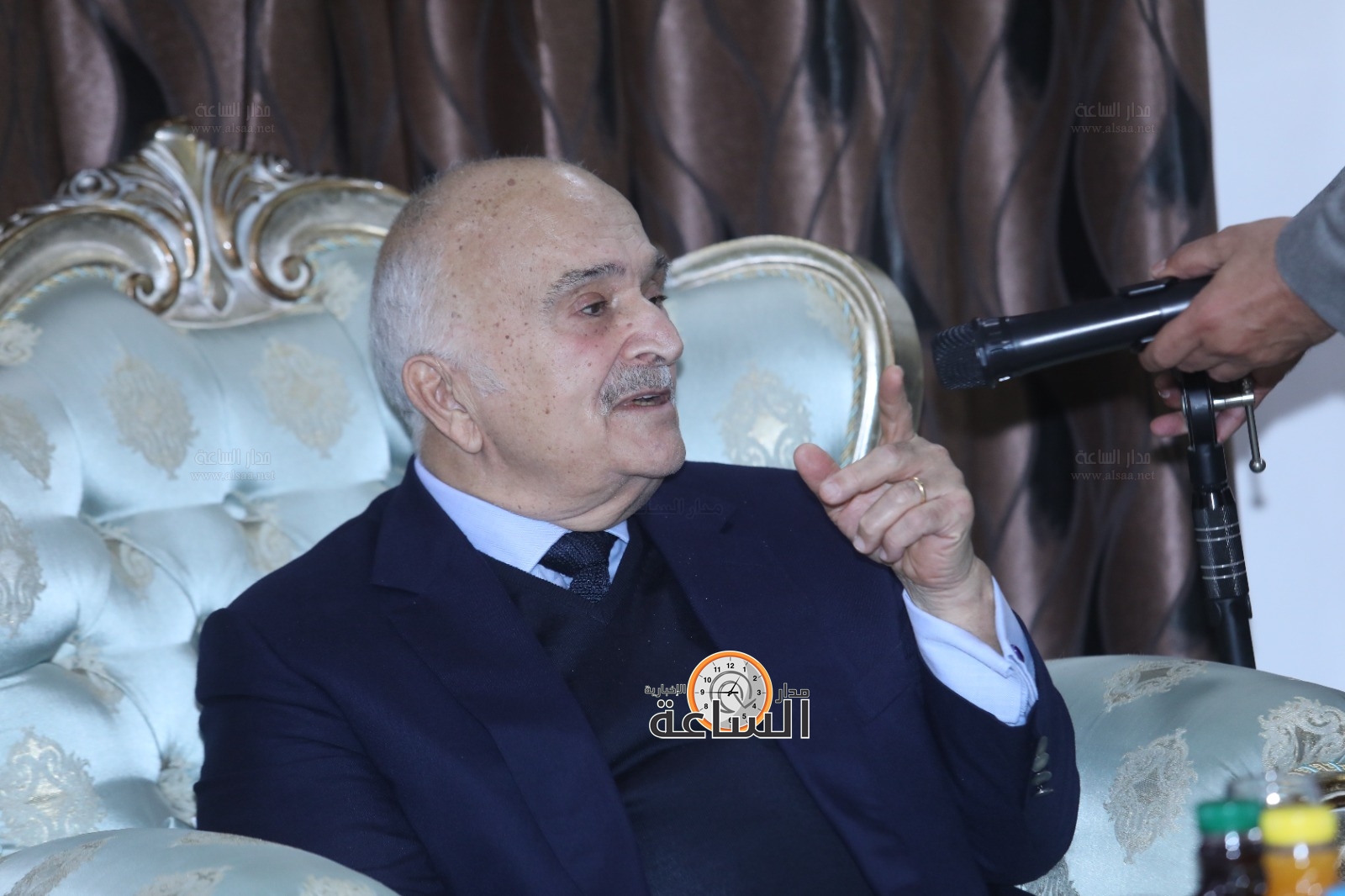 Madar Al-Saa Images 0.8451894328177336