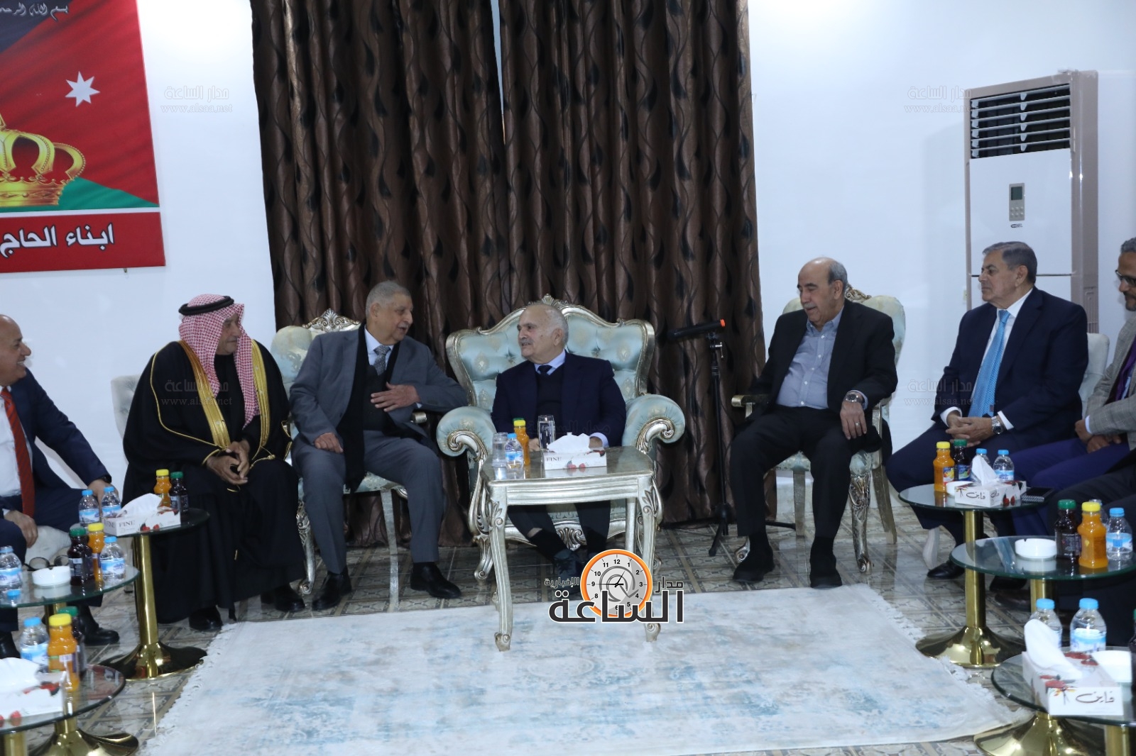 Madar Al-Saa Images 0.006677460904318755