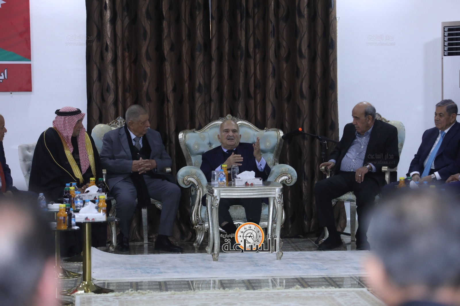 Madar Al-Saa Images 0.1353232722616735