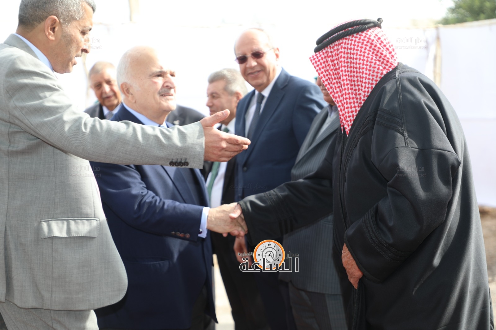 Madar Al-Saa Images 0.025980192484599485