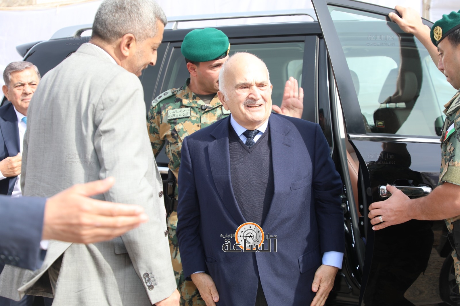 Madar Al-Saa Images 0.8297926619405822