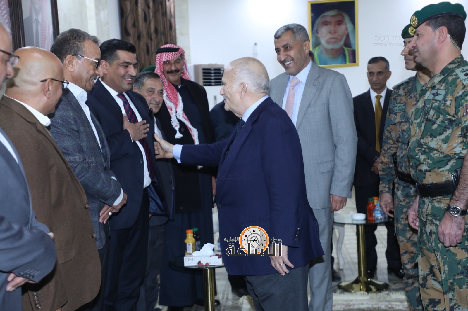 Madar Al-Saa Images 0.12574827271636835