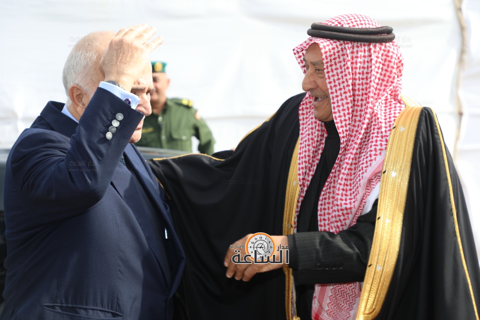 Madar Al-Saa Images 0.664241045274625