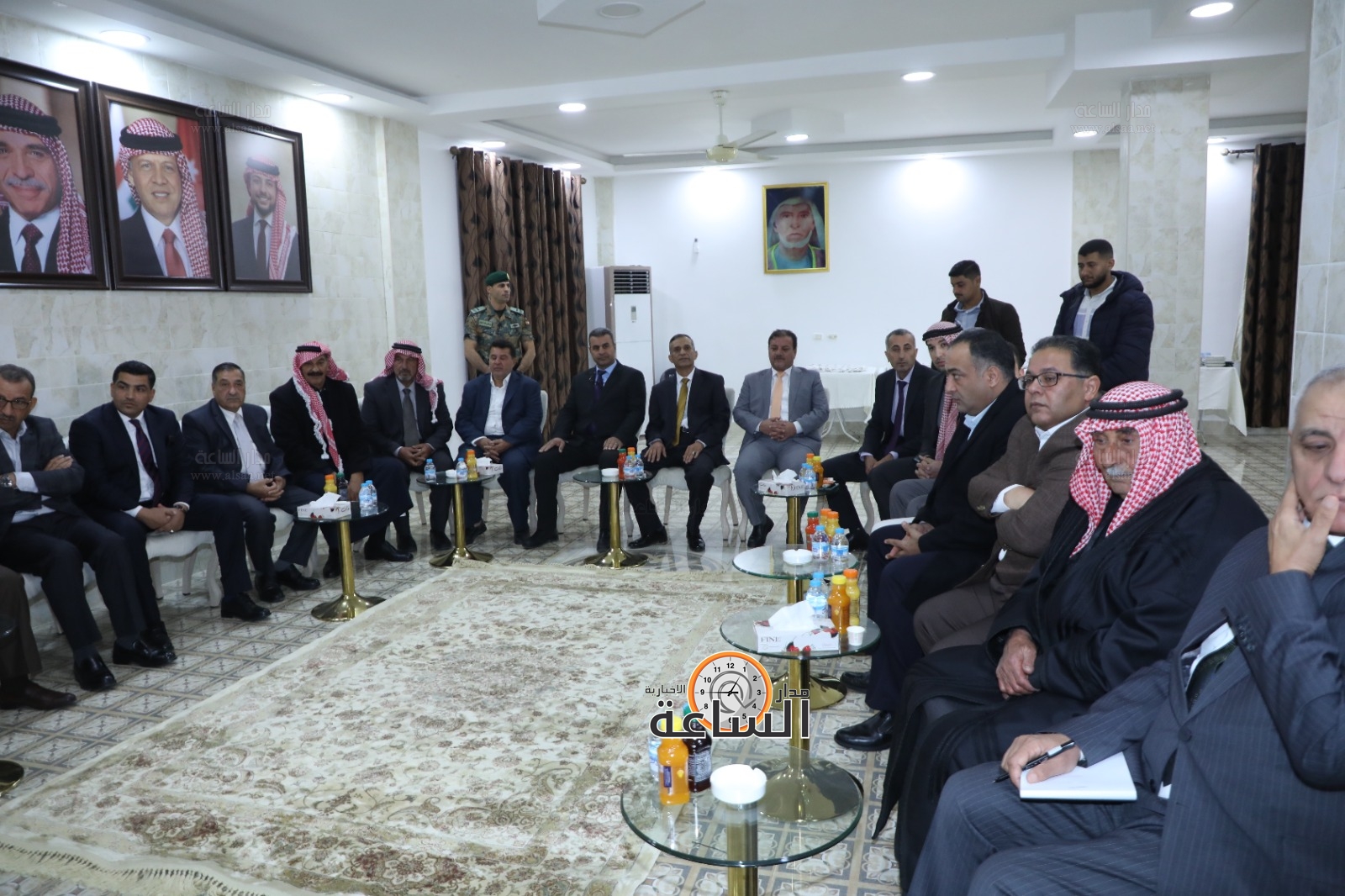 Madar Al-Saa Images 0.23933043073630955