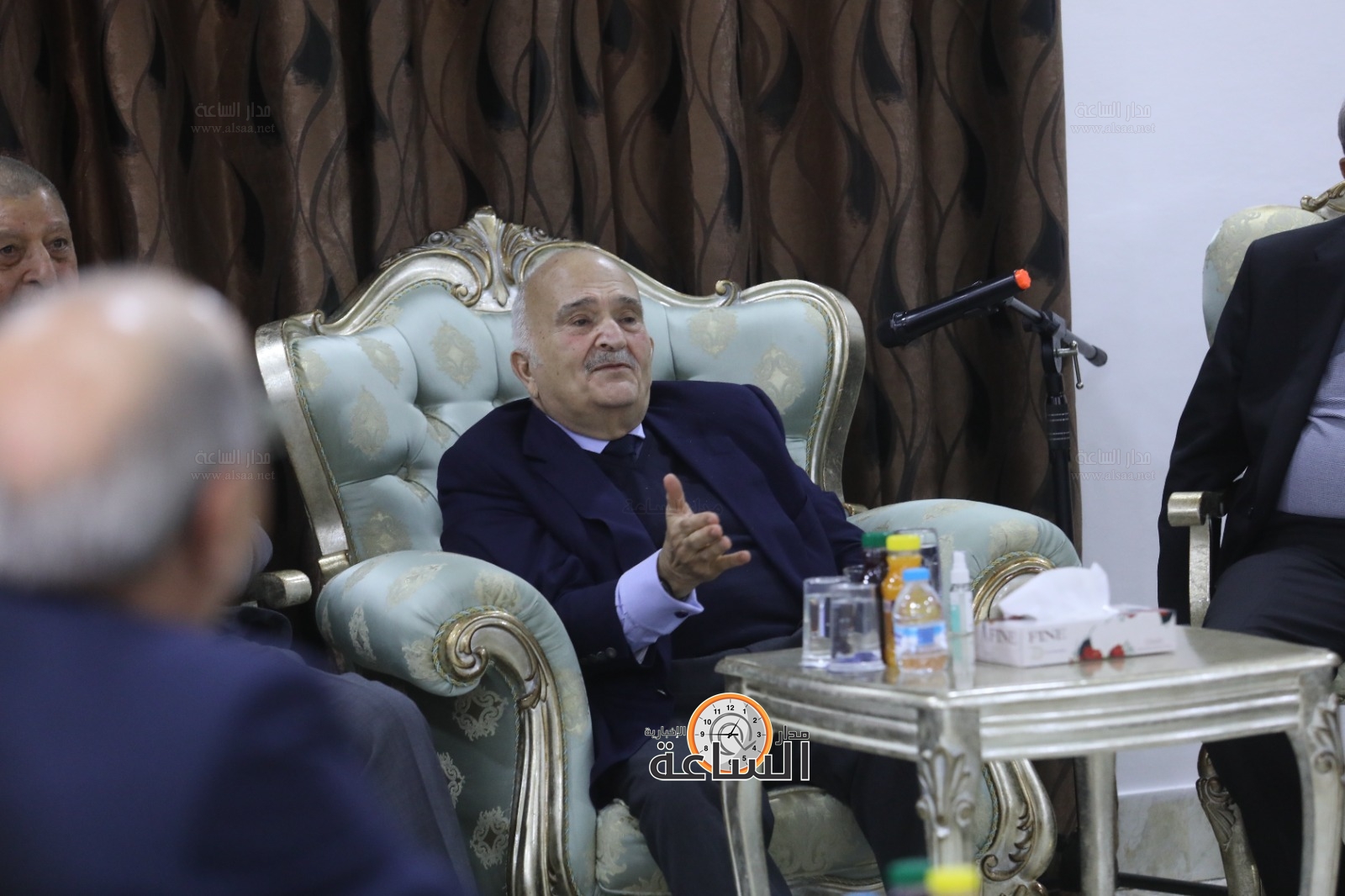 Madar Al-Saa Images 0.3437378787952545