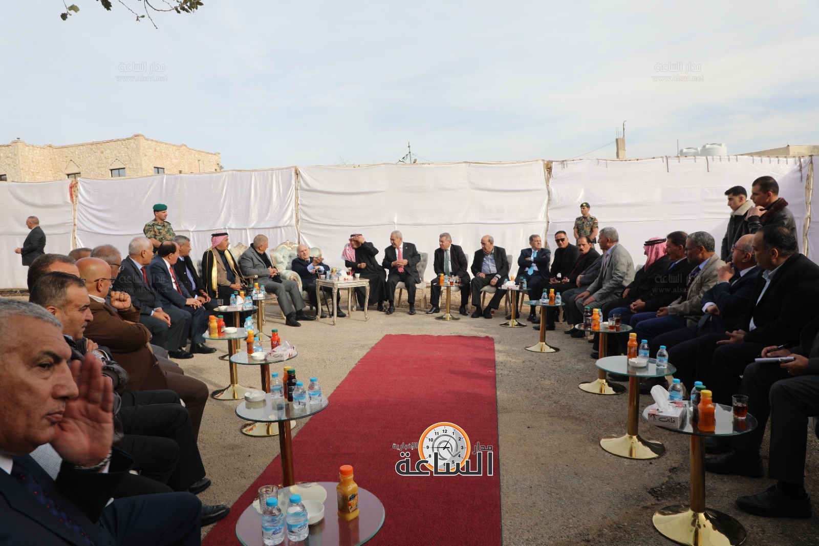 Madar Al-Saa Images 0.03615201128471246