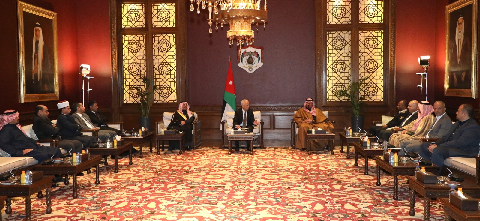 Madar Al-Saa Images 0.7243268133926535