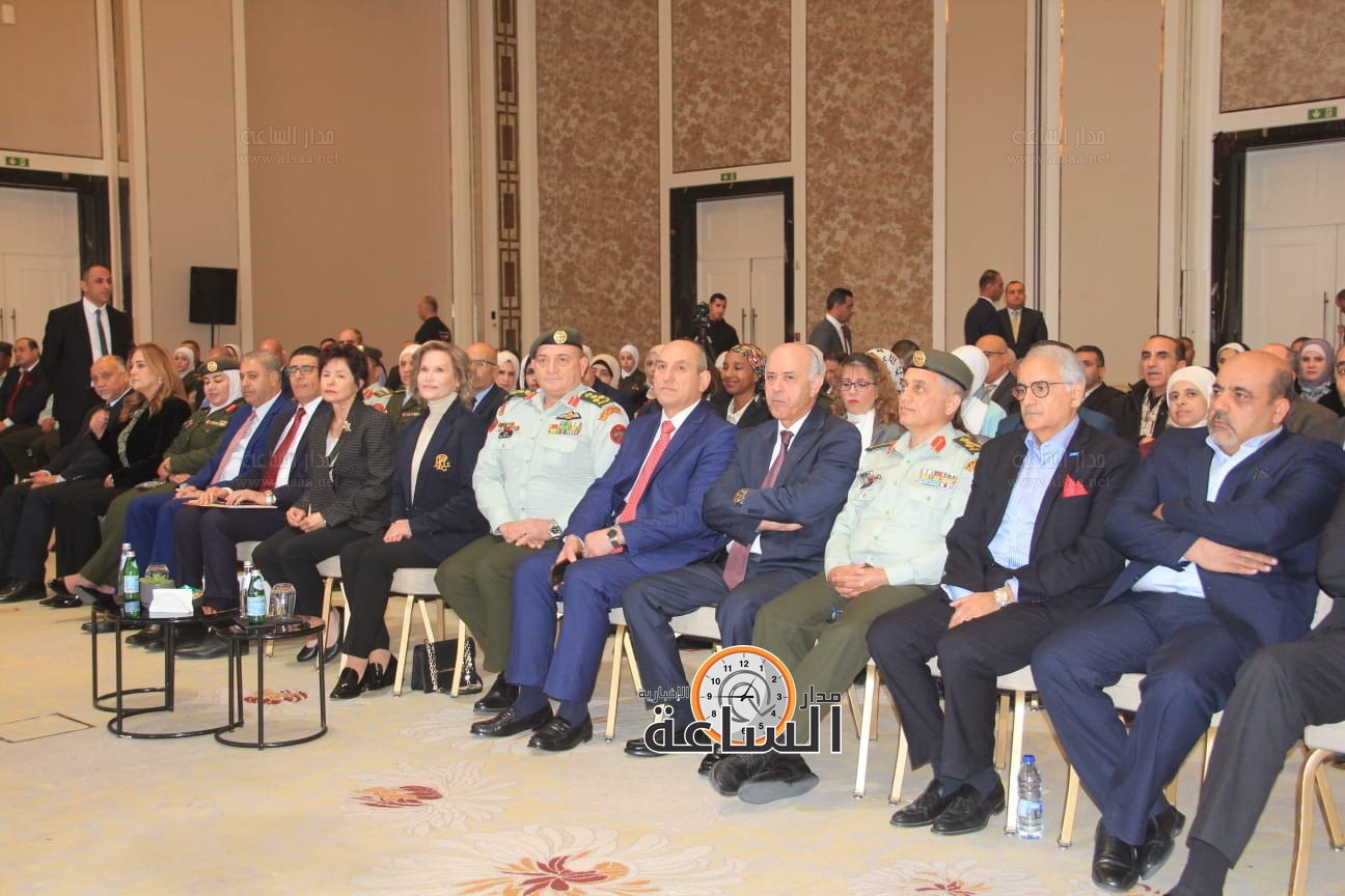 Madar Al-Saa Images 0.4419700767476016