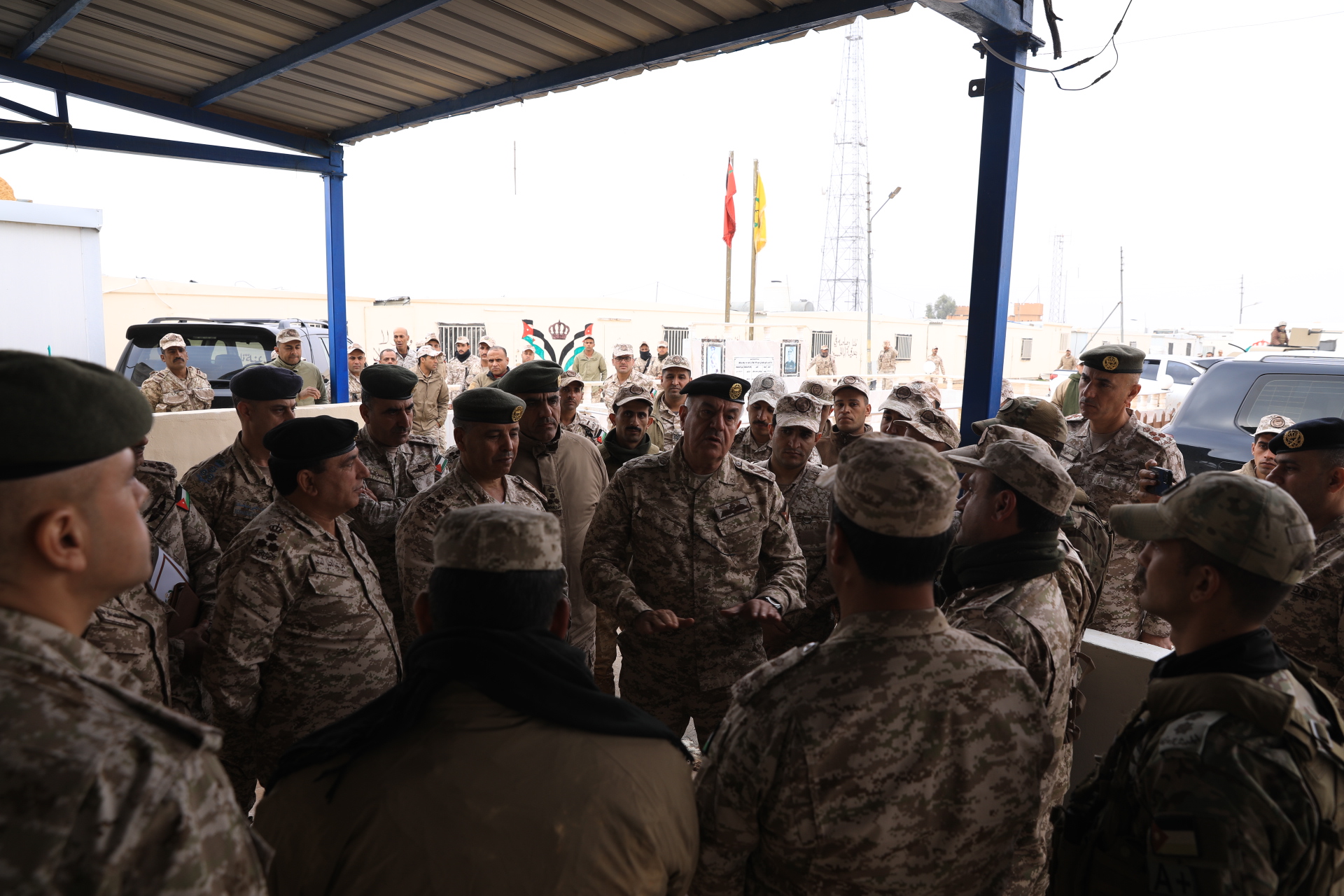 Madar Al-Saa Images 0.45287414096491285