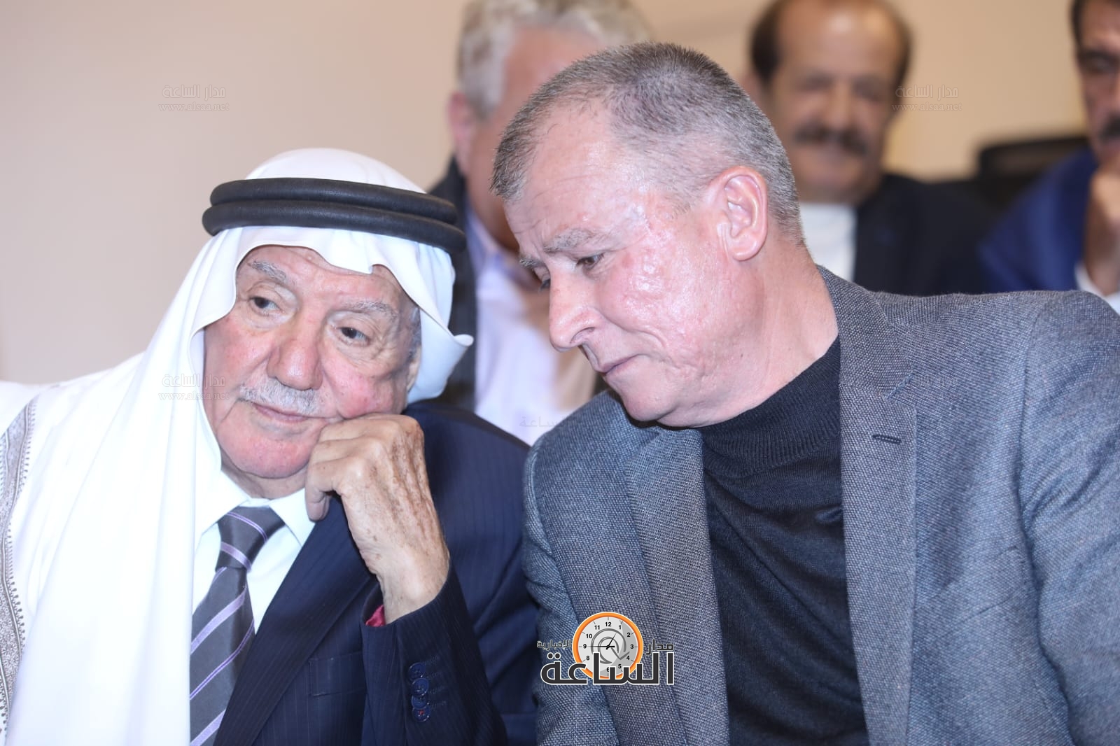 Madar Al-Saa Images 0.7980118536530239