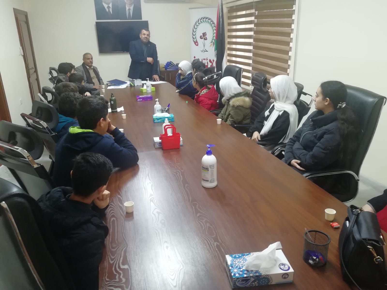 Madar Al-Saa Images 0.6084746621184536