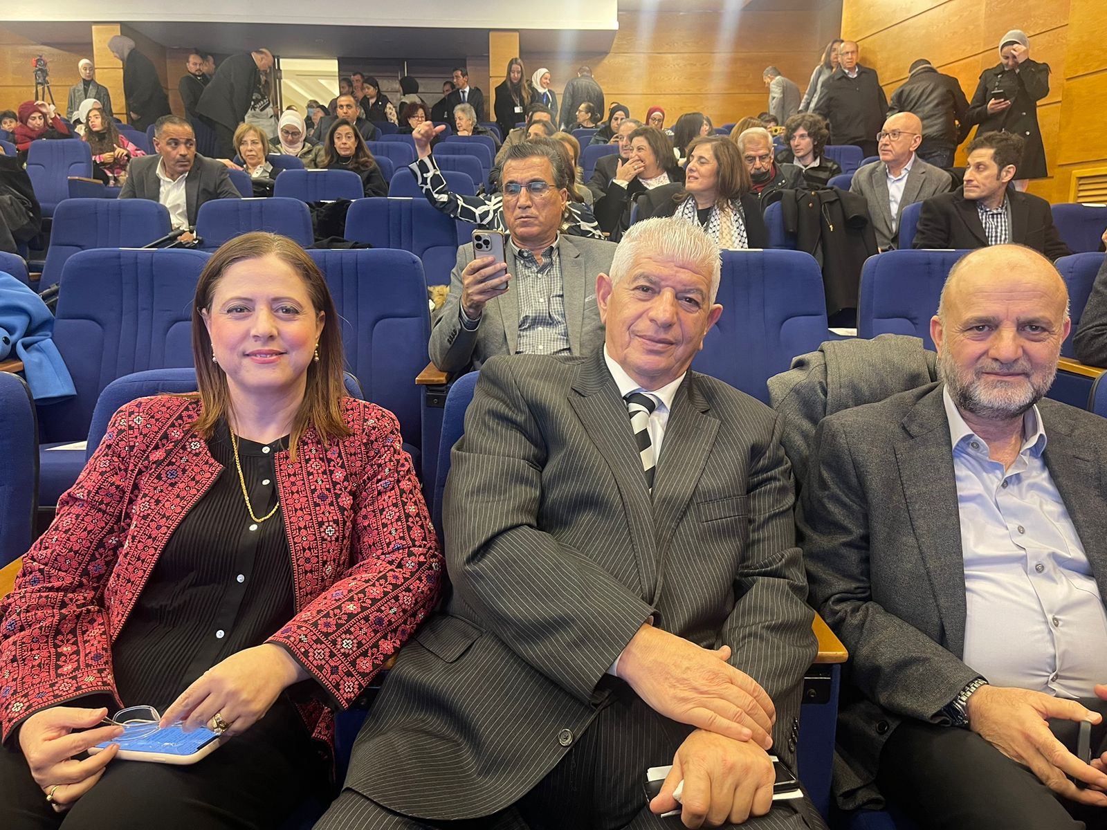 Madar Al-Saa Images 0.27230626545347447