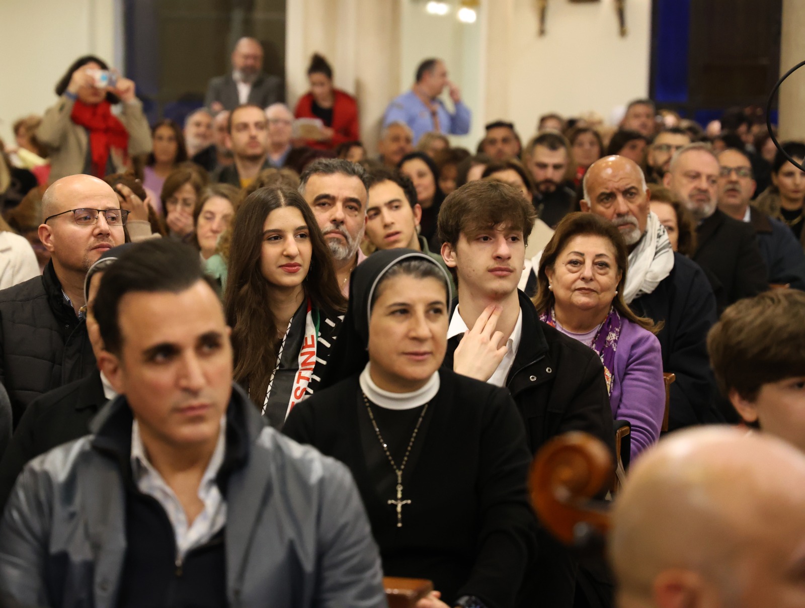 Madar Al-Saa Images 0.5437705770408399