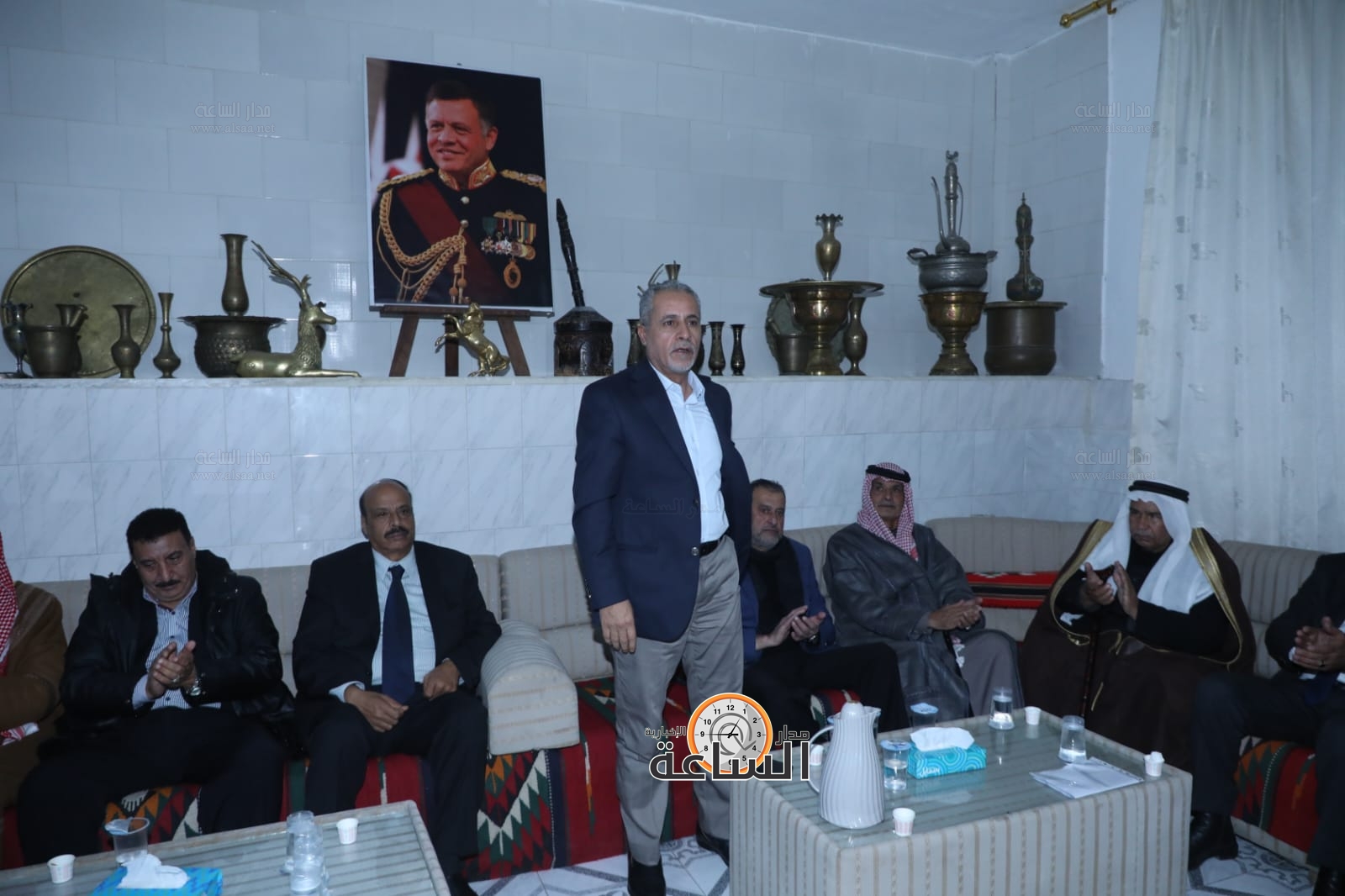 Madar Al-Saa Images 0.8385283441356512