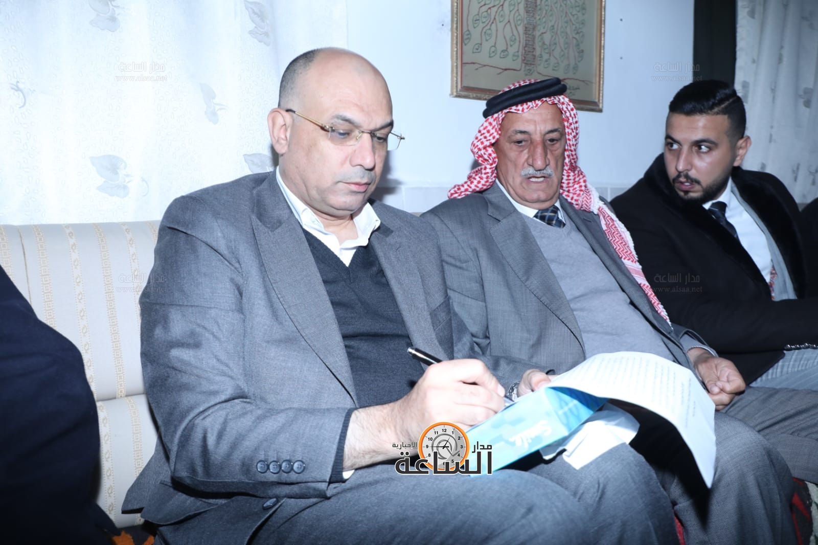 Madar Al-Saa Images 0.24239938249465598