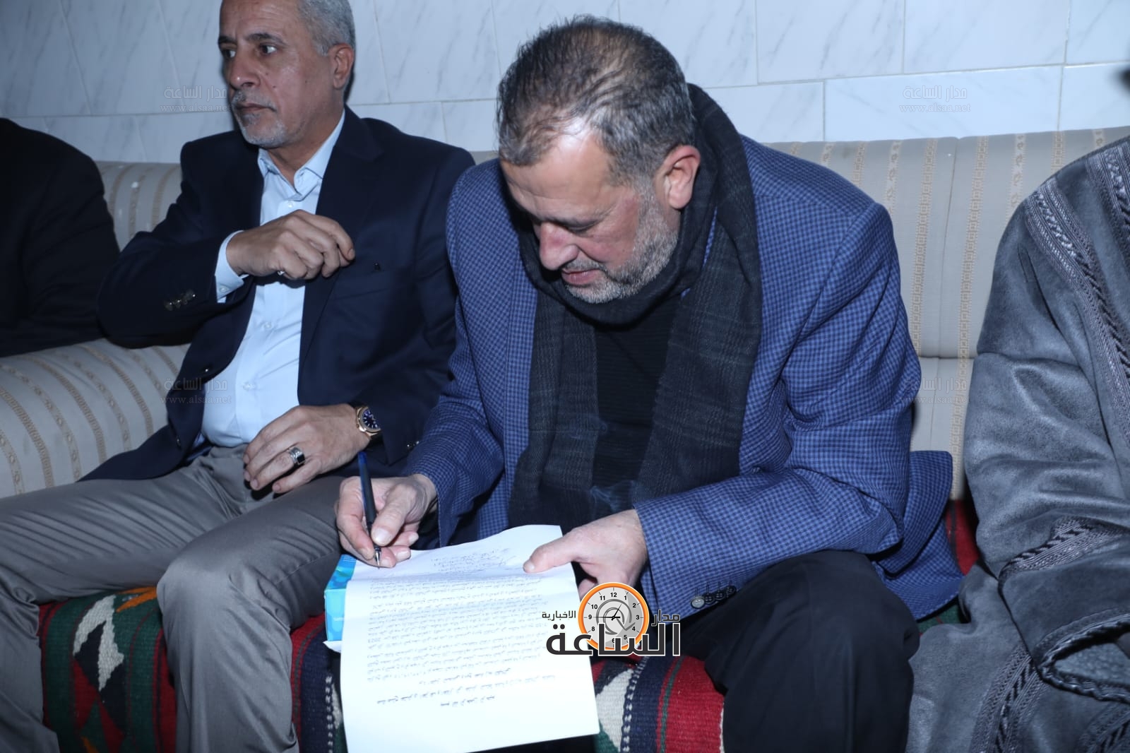 Madar Al-Saa Images 0.9912110572028323