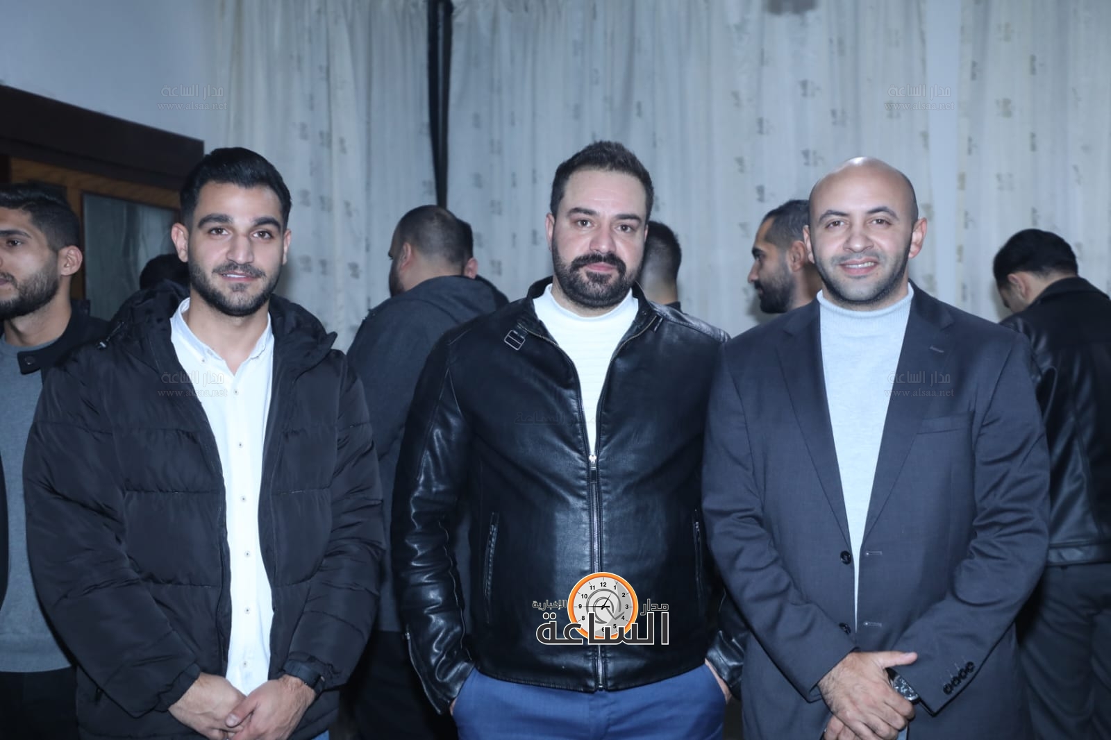 Madar Al-Saa Images 0.46664519095389