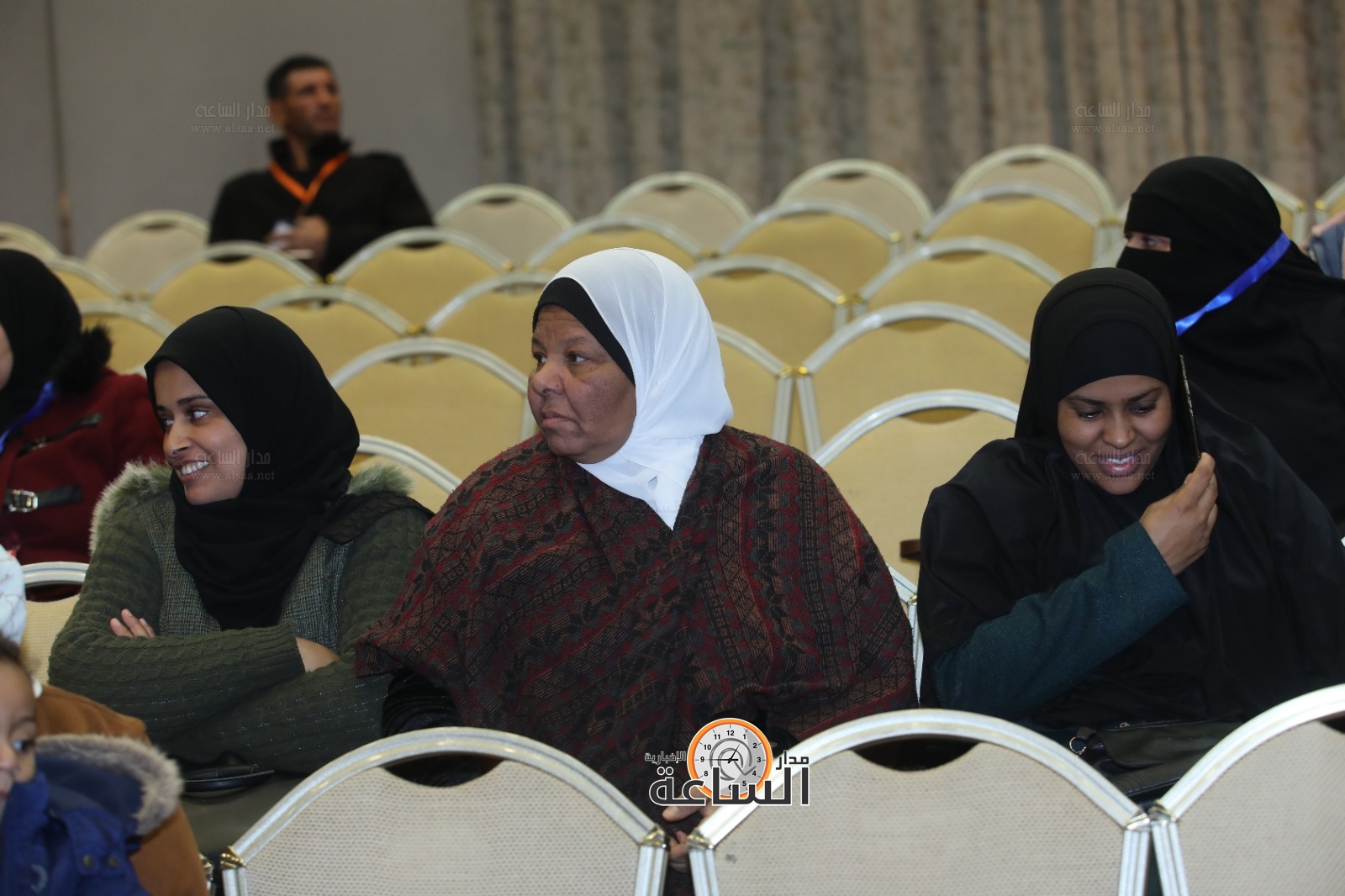 Madar Al-Saa Images 0.8835981028716344