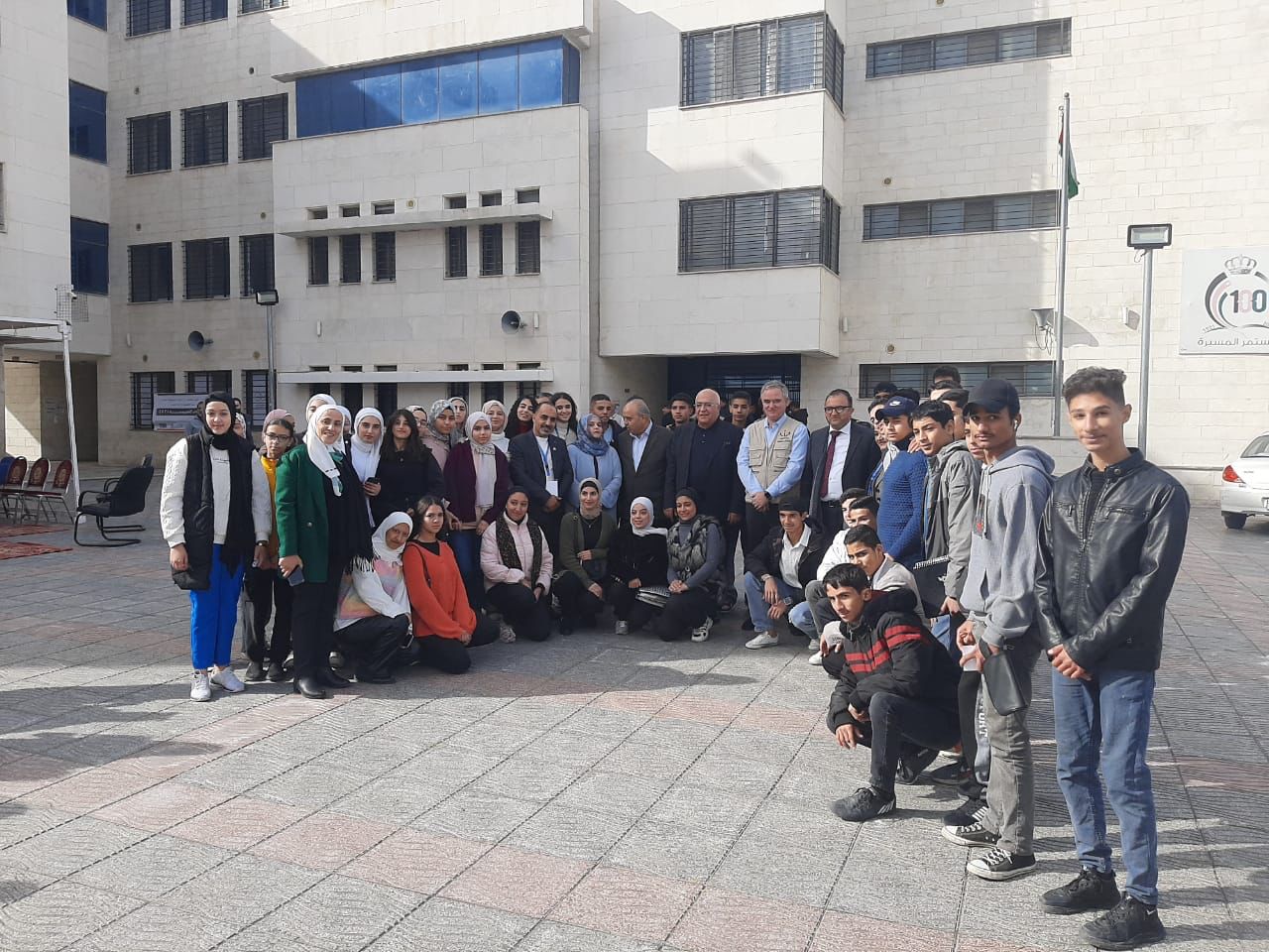 Madar Al-Saa Images 0.9616549528352099