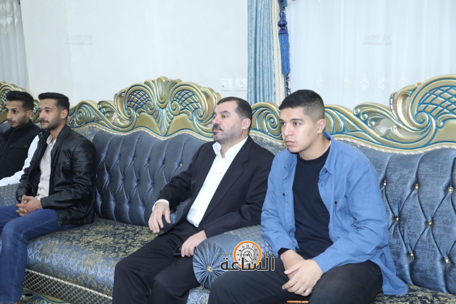 Madar Al-Saa Images 0.5113840487055625