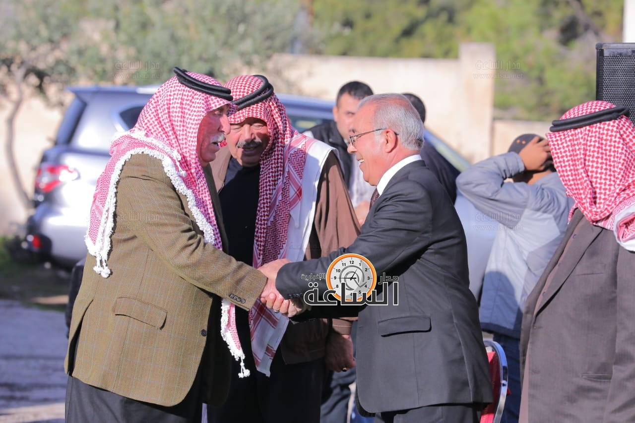 Madar Al-Saa Images 0.2562534417811284