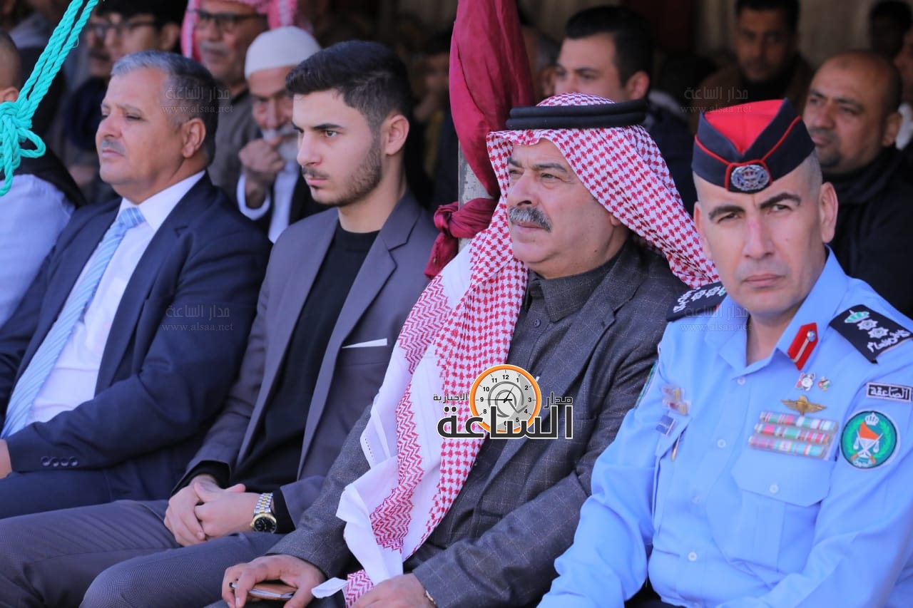 Madar Al-Saa Images 0.16432345591129804