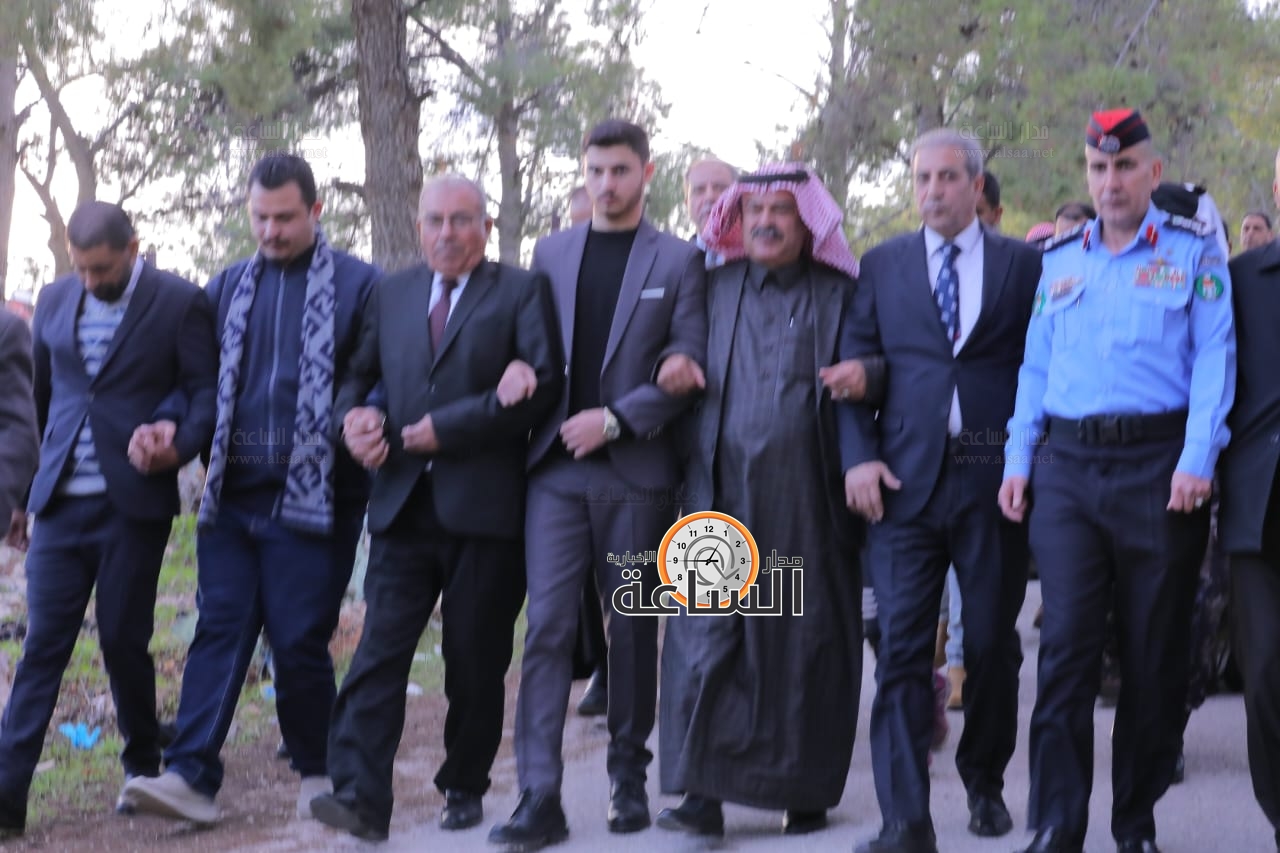 Madar Al-Saa Images 0.9311605895041195