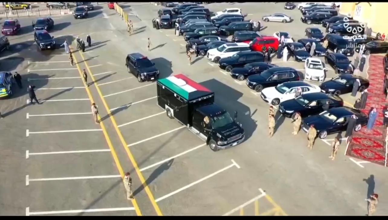 Madar Al-Saa Images 0.2342189531011154