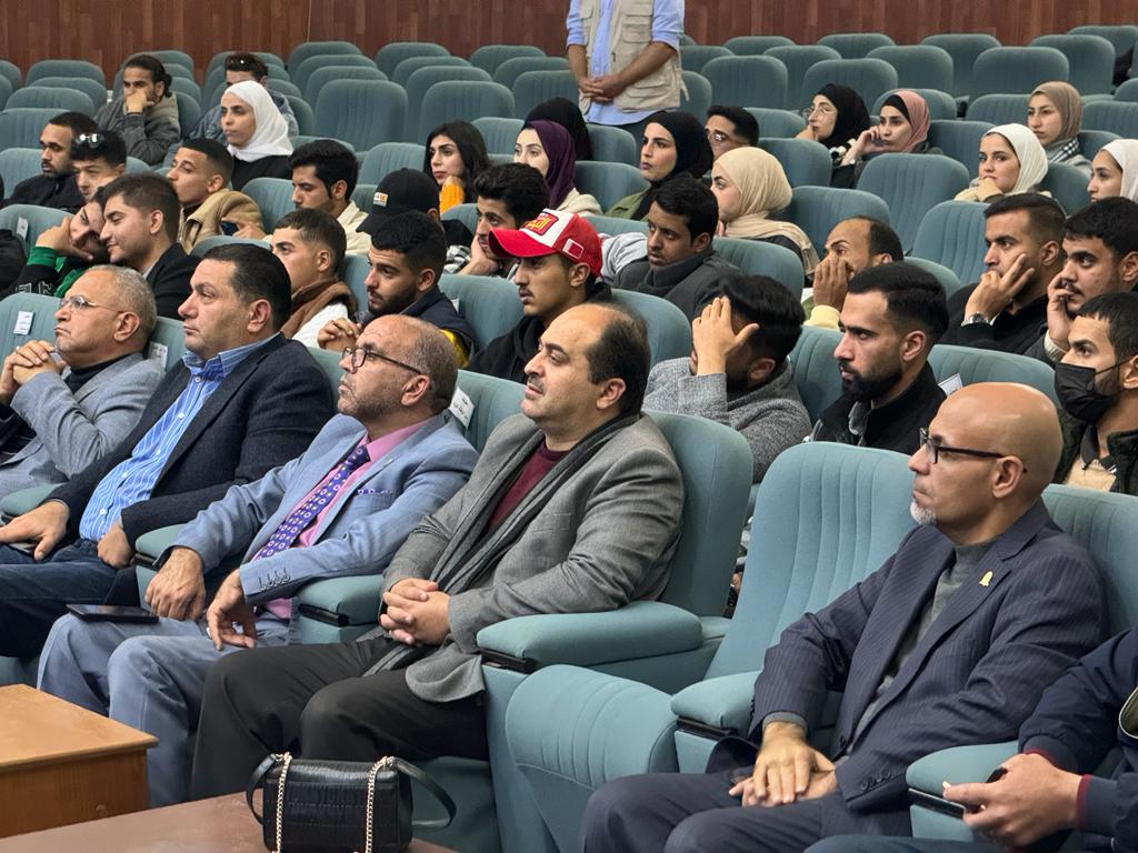 Madar Al-Saa Images 0.03129470091750264