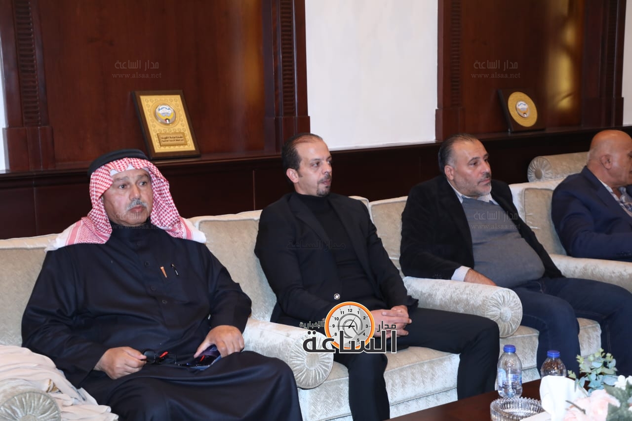 Madar Al-Saa Images 0.7330932933547032