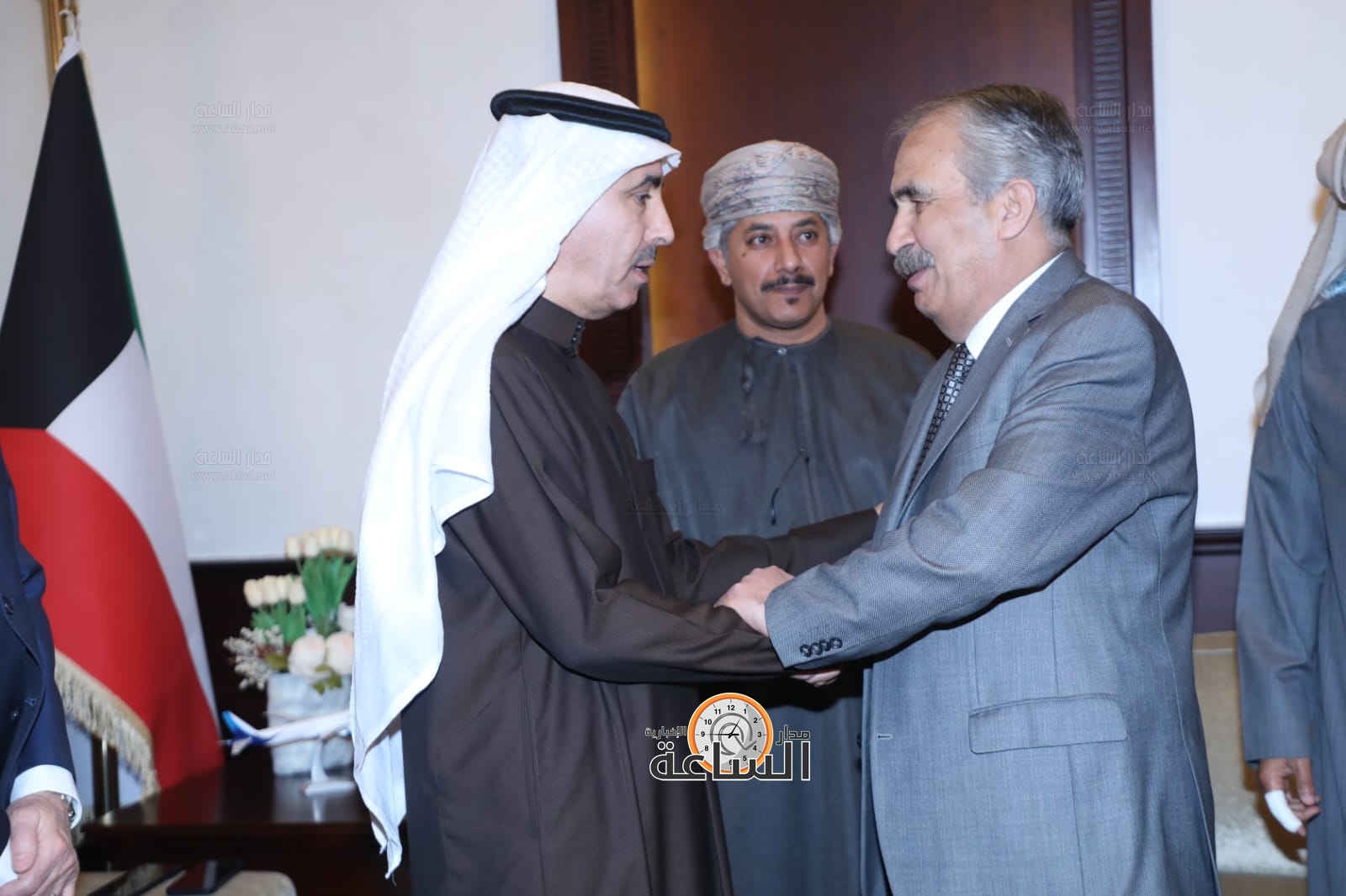 Madar Al-Saa Images 0.5012046174379359