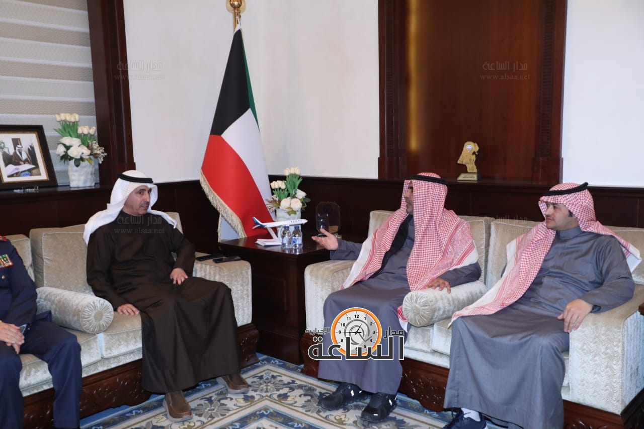 Madar Al-Saa Images 0.38518296592198165