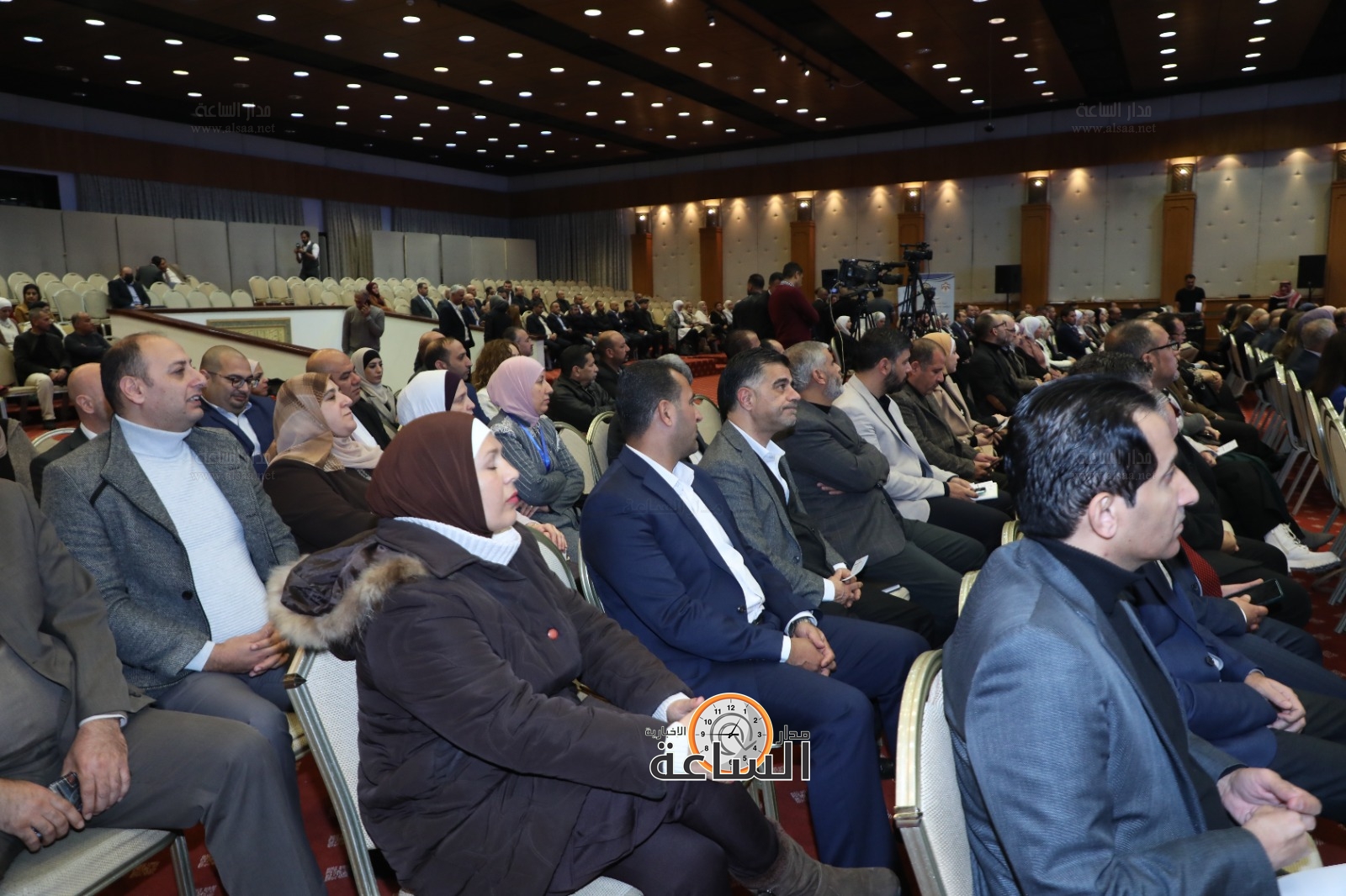 Madar Al-Saa Images 0.47955495190154407