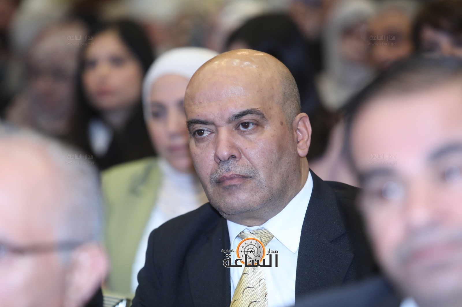 Madar Al-Saa Images 0.0879193362345243