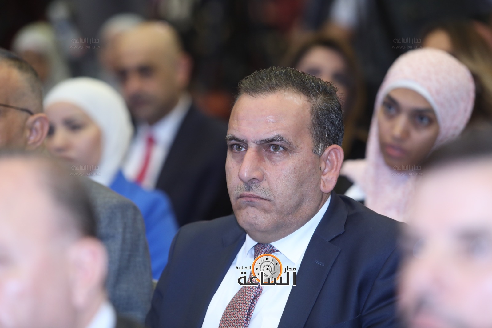 Madar Al-Saa Images 0.2763992129901818