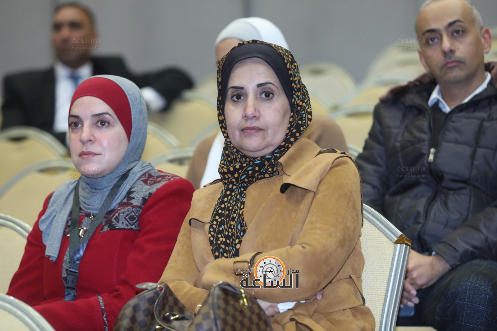 Madar Al-Saa Images 0.4716501874042227